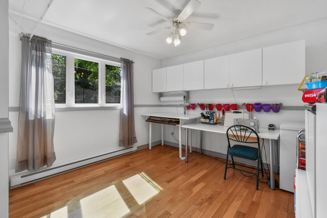 Chambre à coucher - 31 Av. De Médoc, Candiac, QC - Indoor