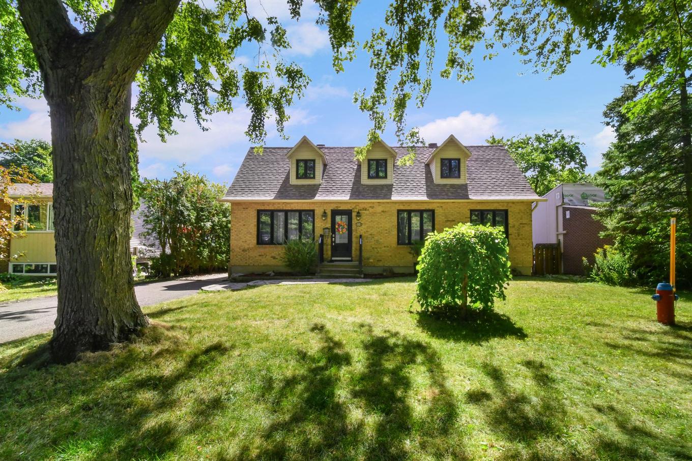 Façade - 31 Av. De Médoc, Candiac, QC - Outdoor With Facade