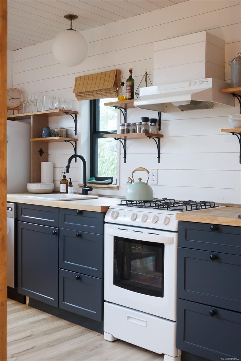 3972 Trailhead Rd, Sooke, BC