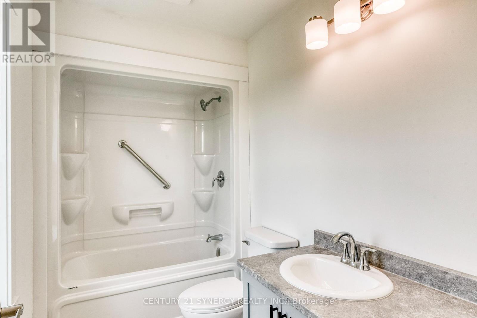 938 Drummond Concession 1 Concession, Drummond/North Elmsley, ON - Indoor Photo Showing Bathroom