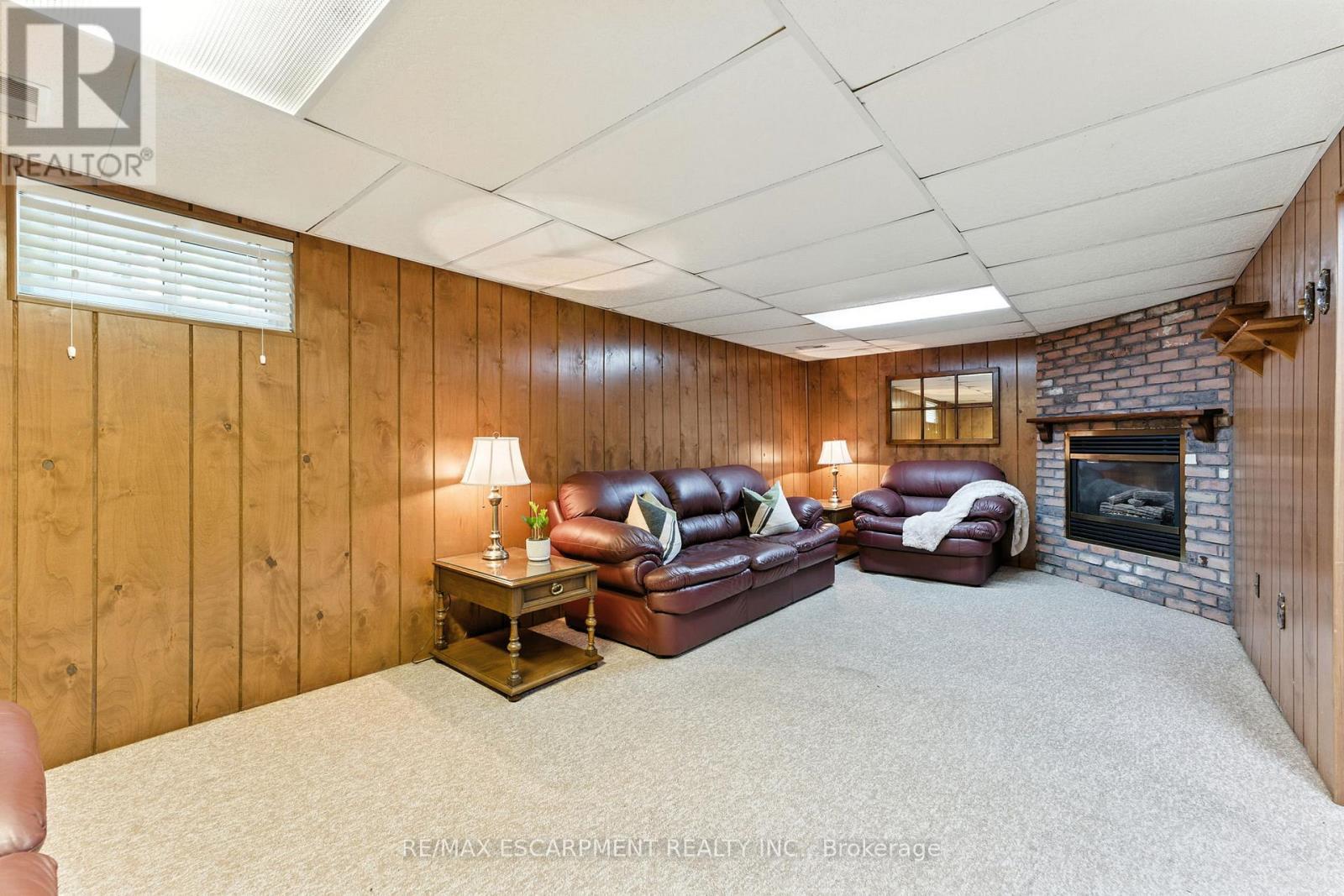 51 Pleasant Avenue, Hamilton, ON - Indoor Photo Showing Basement