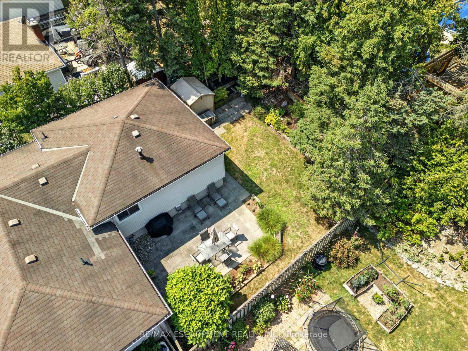 51 Pleasant Avenue, Hamilton, ON - Outdoor