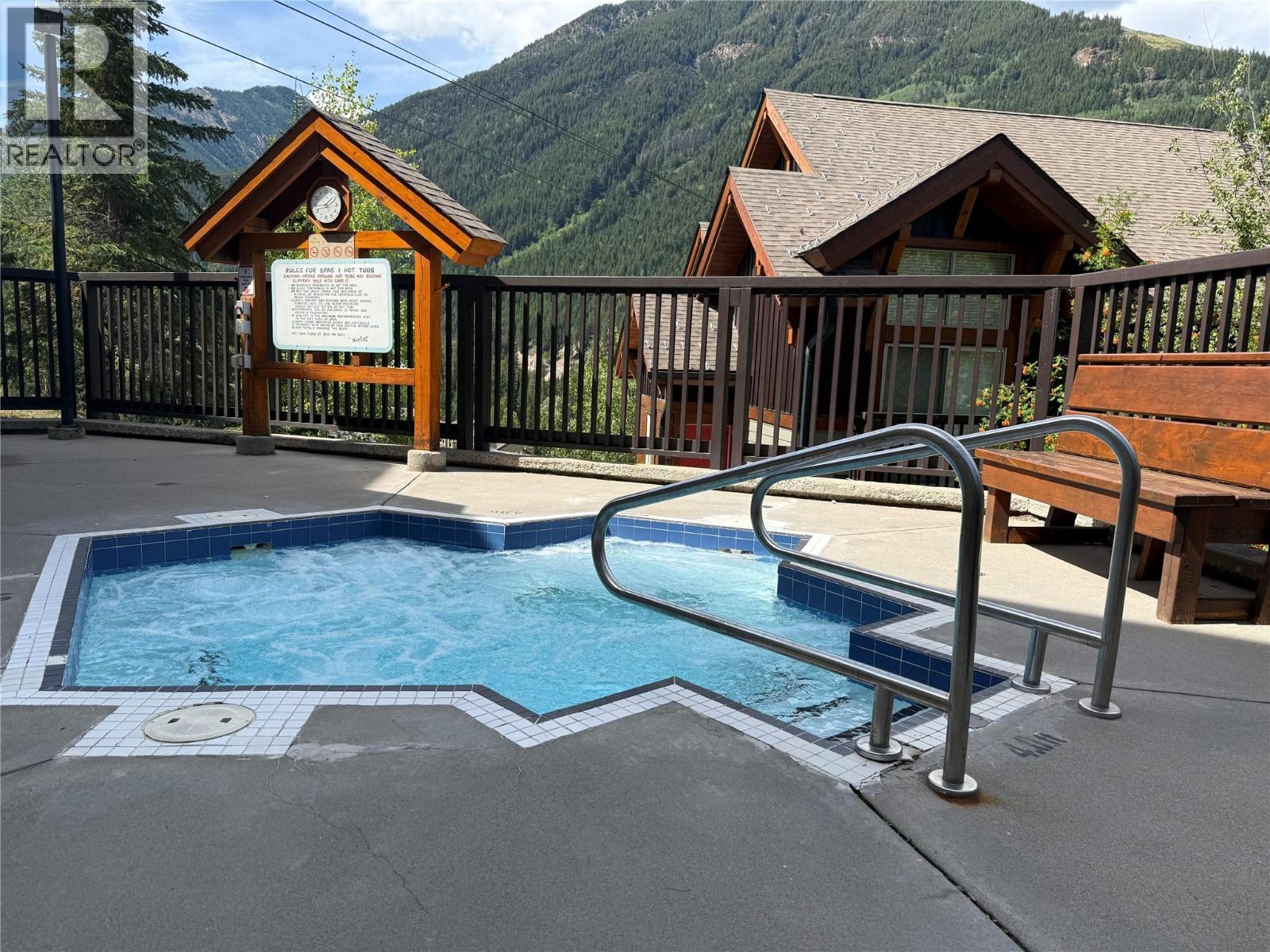 2049 Summit Drive Unit# 115D, Panorama, BC - Outdoor With In Ground Pool