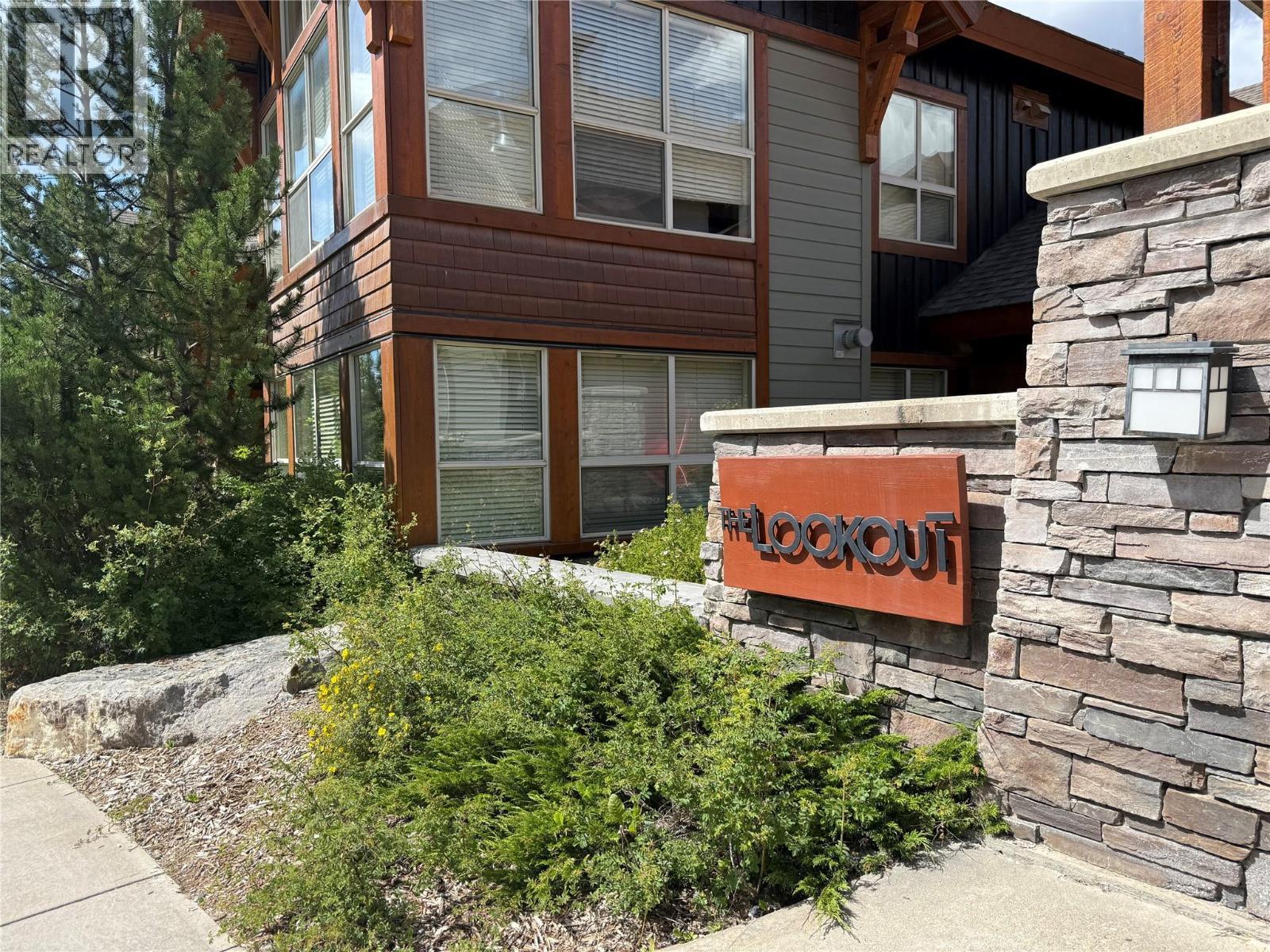 2049 Summit Drive Unit# 115D, Panorama, BC - Outdoor