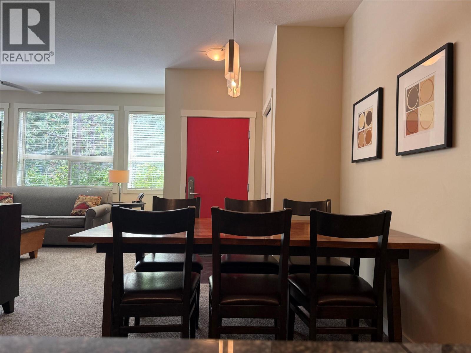 2049 Summit Drive Unit# 115D, Panorama, BC - Indoor Photo Showing Dining Room