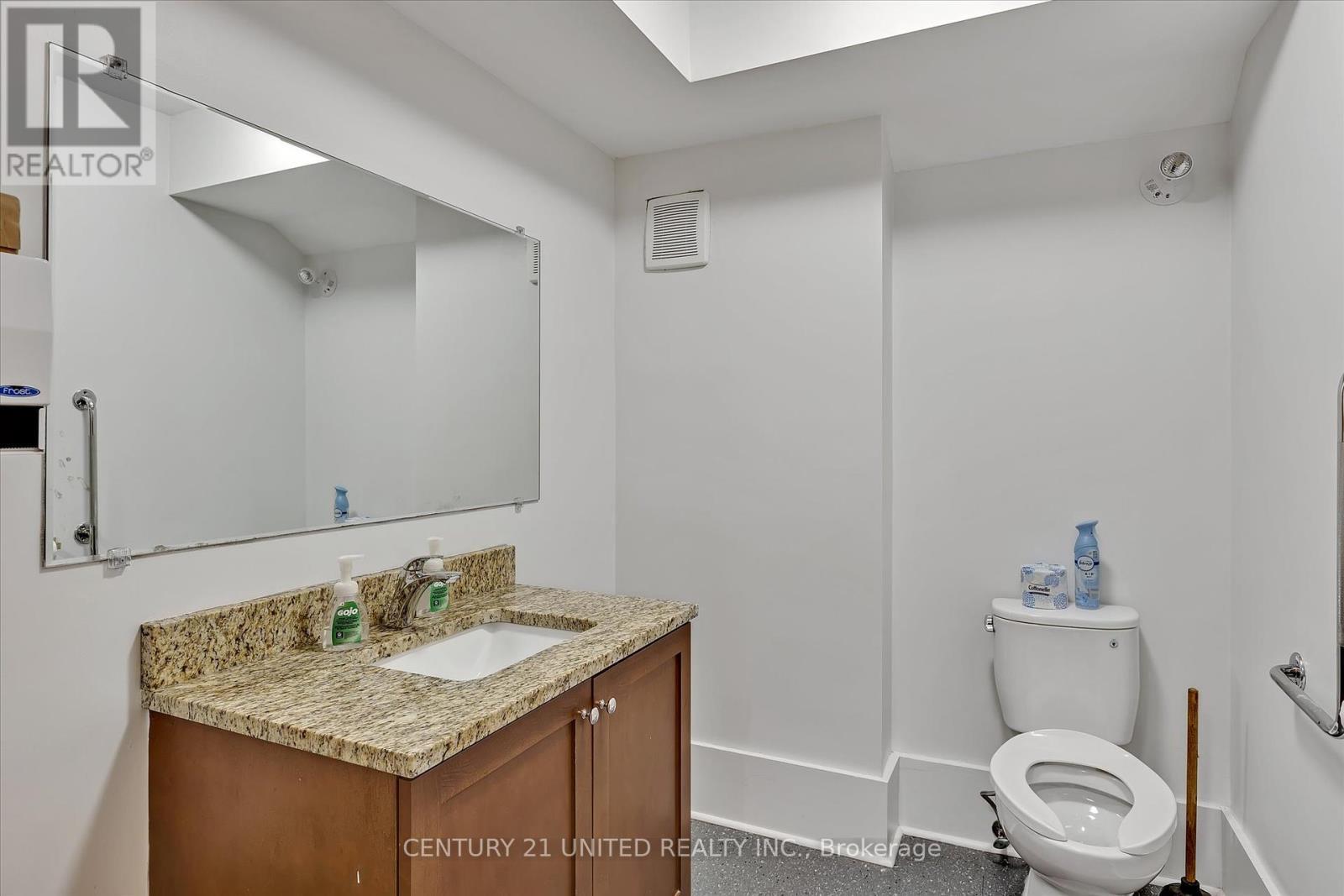 318 Stewart Street, Peterborough (Town Ward 3), ON