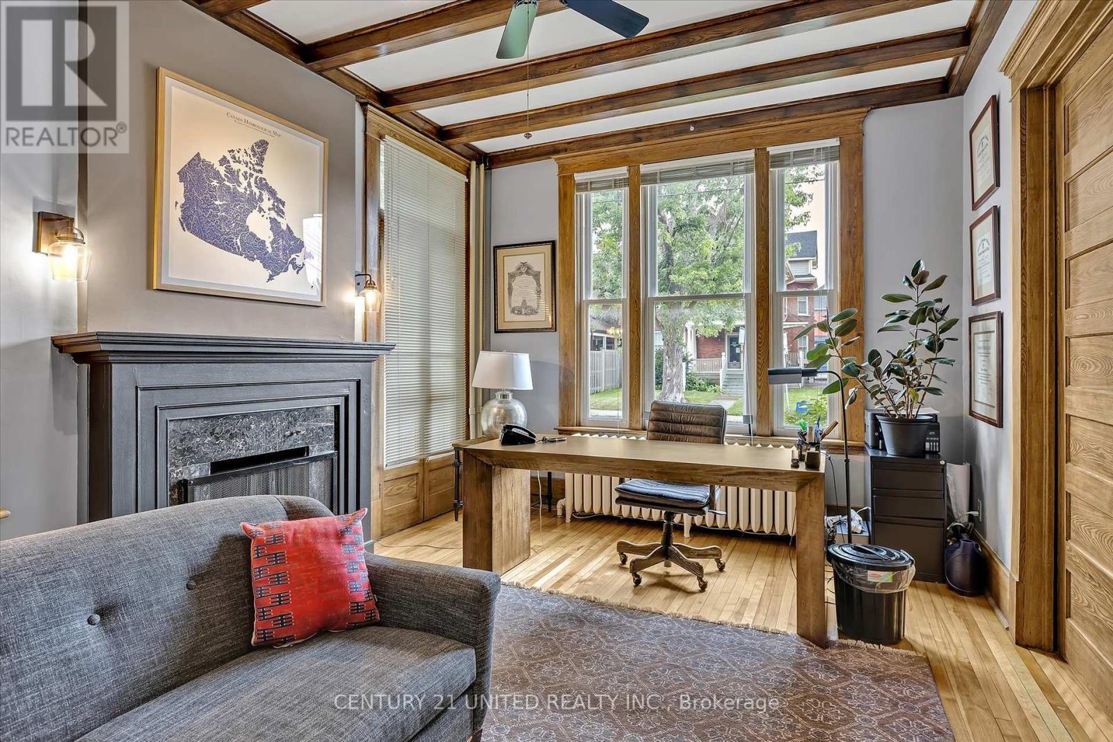 318 Stewart Street, Peterborough (Town Ward 3), ON