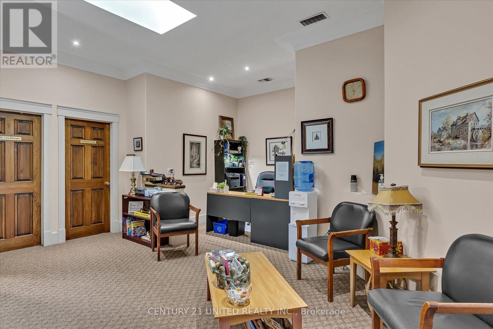 318 Stewart Street, Peterborough (Town Ward 3), ON