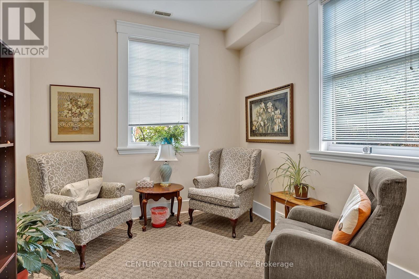 318 Stewart Street, Peterborough (Town Ward 3), ON