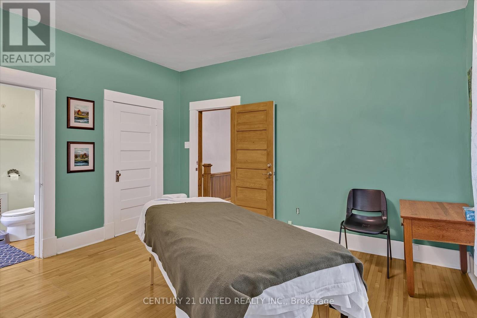 318 Stewart Street, Peterborough (Town Ward 3), ON