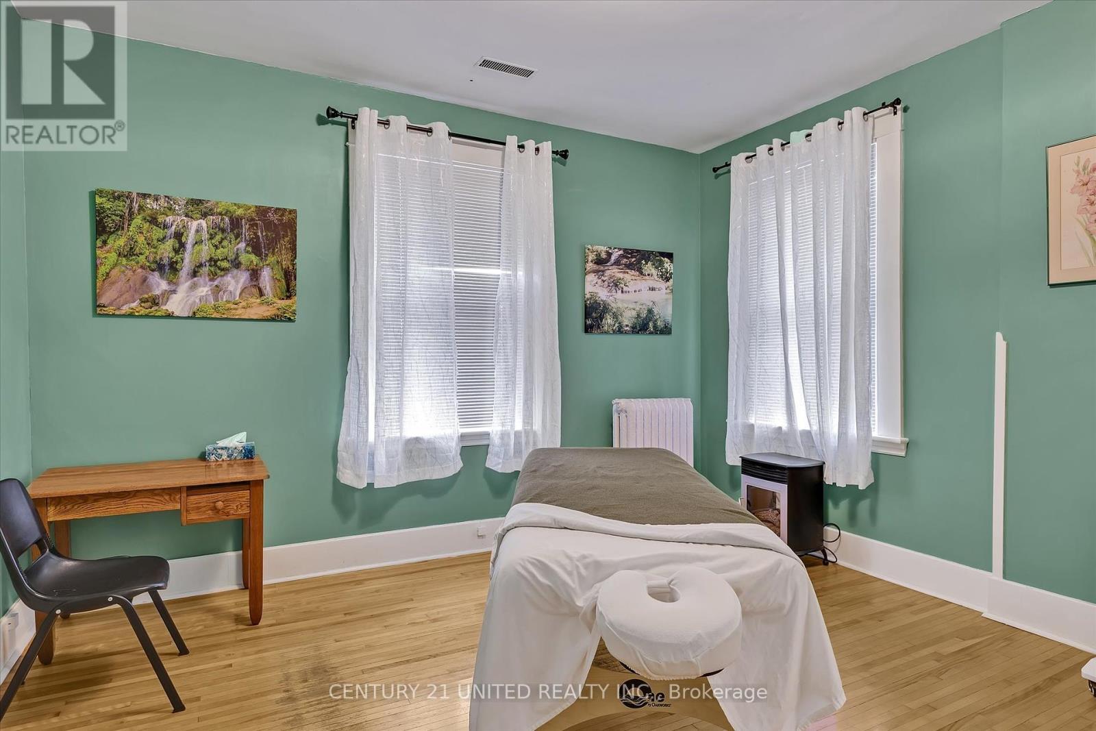 318 Stewart Street, Peterborough (Town Ward 3), ON