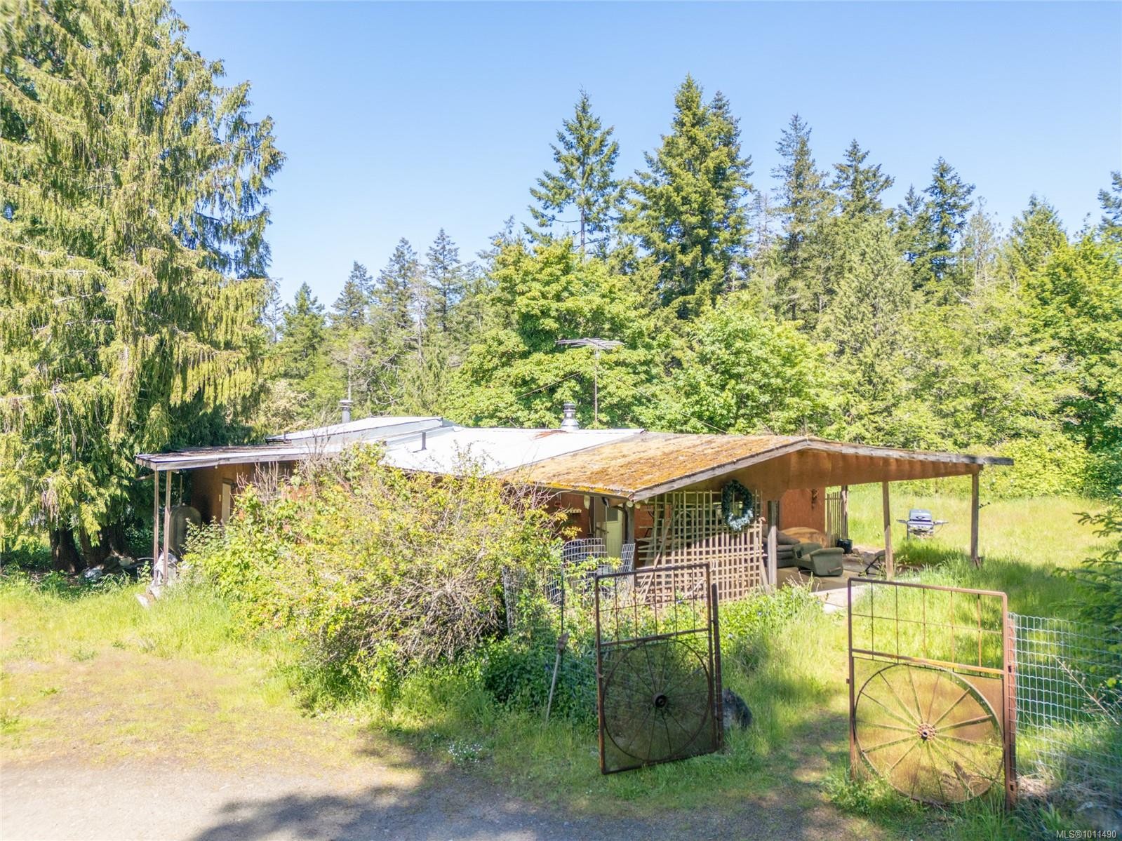 4510 Bedwell Harbour Rd, Pender Island, BC
