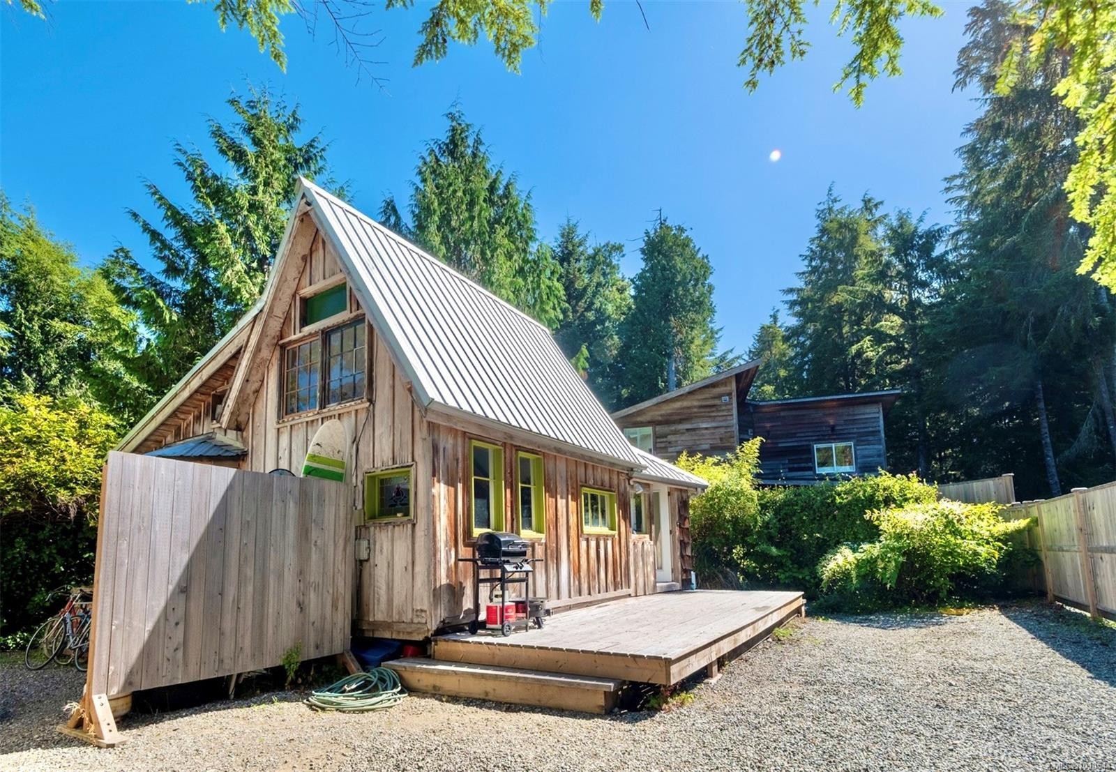 1316 Lynn Rd, Tofino, BC