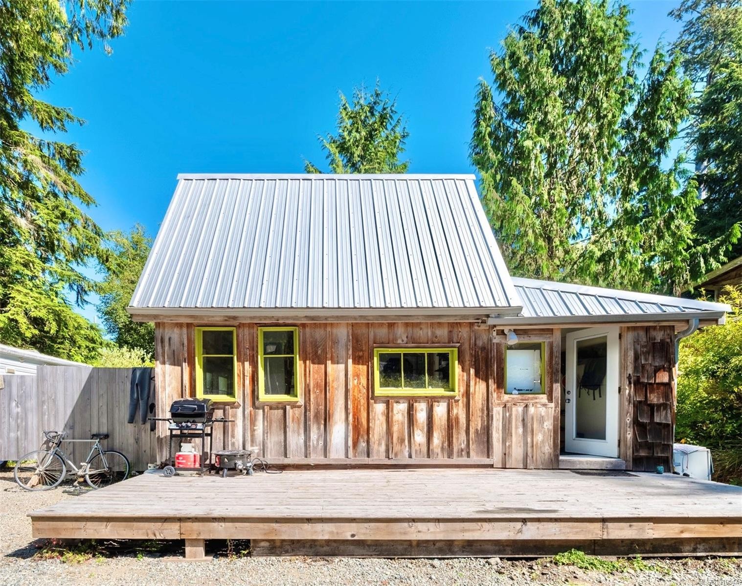 1316 Lynn Rd, Tofino, BC