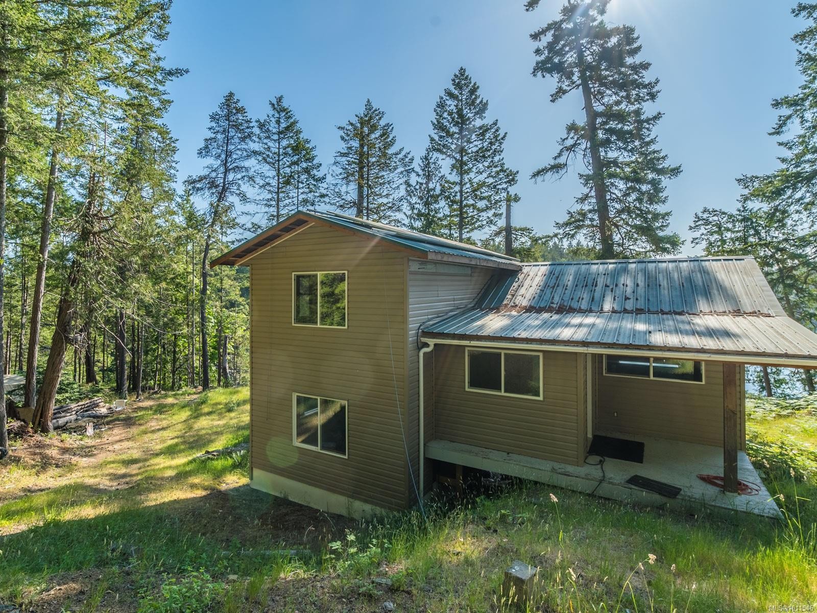 61 Spring Bay Rd, Lasqueti Island, BC