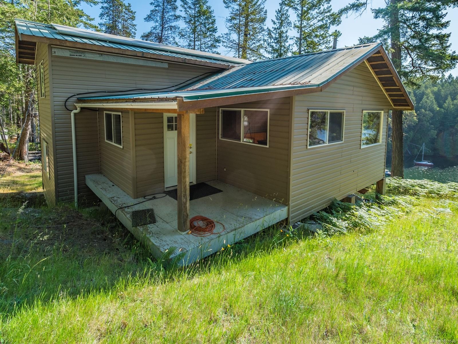 61 Spring Bay Rd, Lasqueti Island, BC