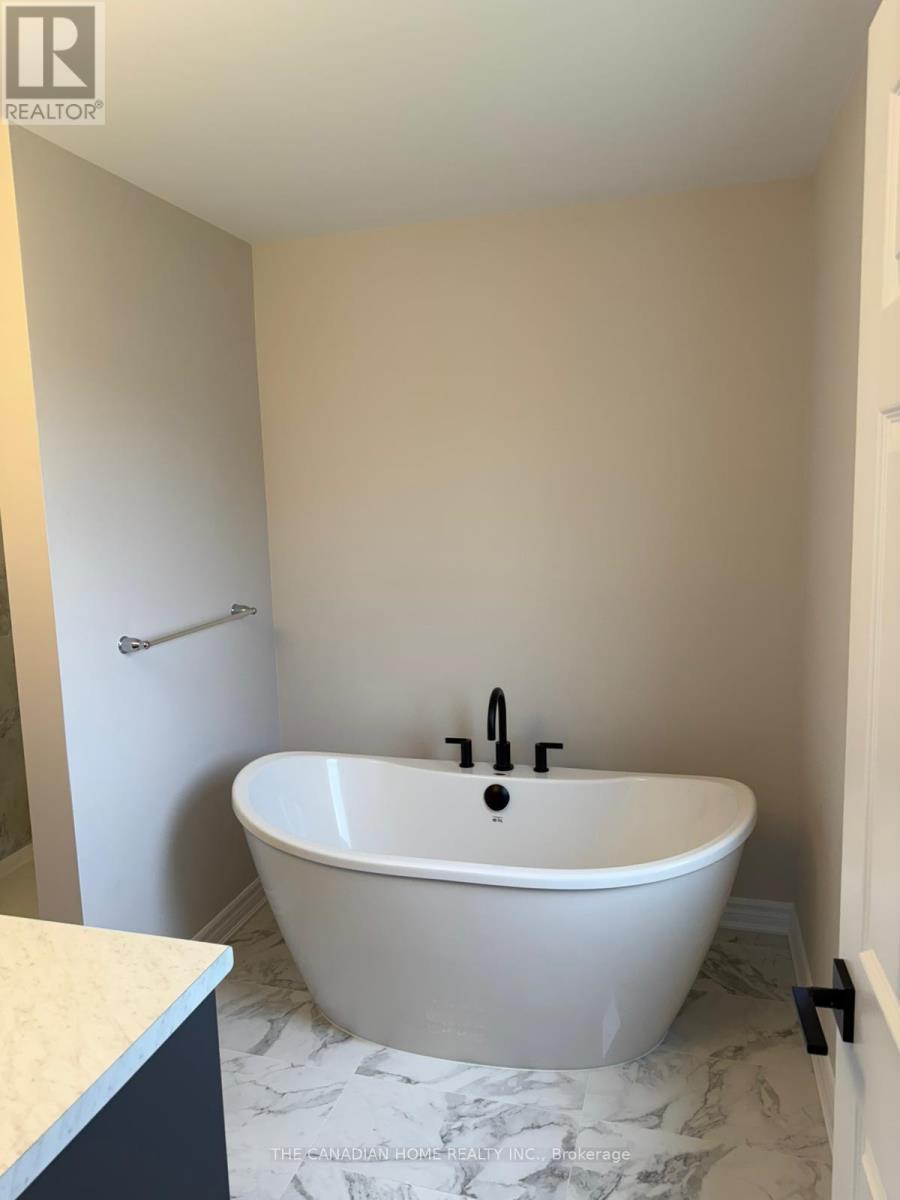 808 Anemone Mews, Ottawa, ON - Indoor Photo Showing Bathroom