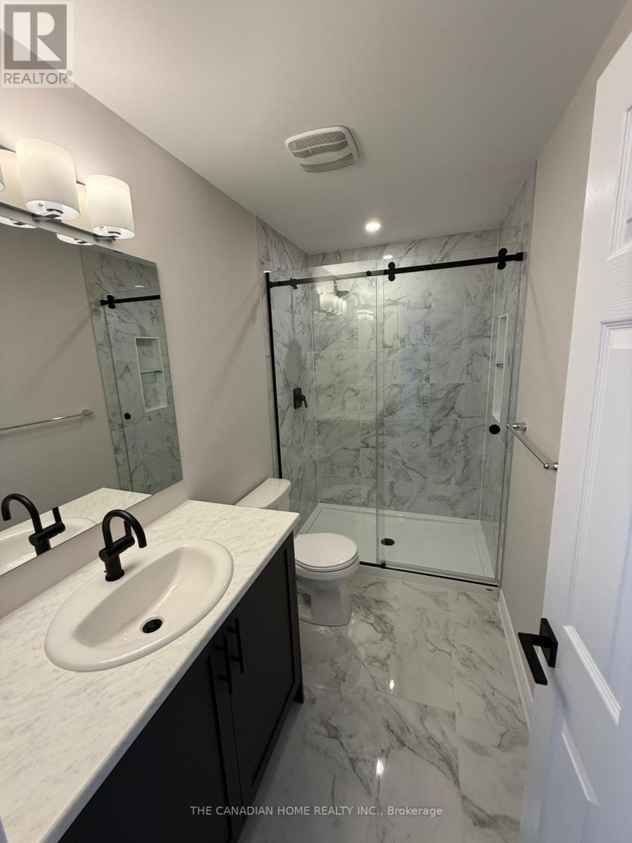 808 Anemone Mews, Ottawa, ON - Indoor Photo Showing Bathroom