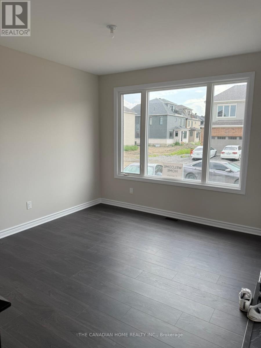 808 Anemone Mews, Ottawa, ON - Indoor Photo Showing Other Room