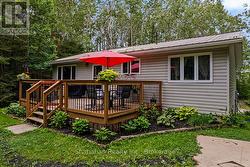 Spacious 12 x 20 Deck -