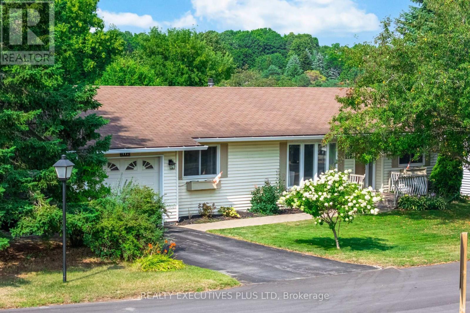 112 Tecumseth Pines Drive, New Tecumseth, ON - Outdoor