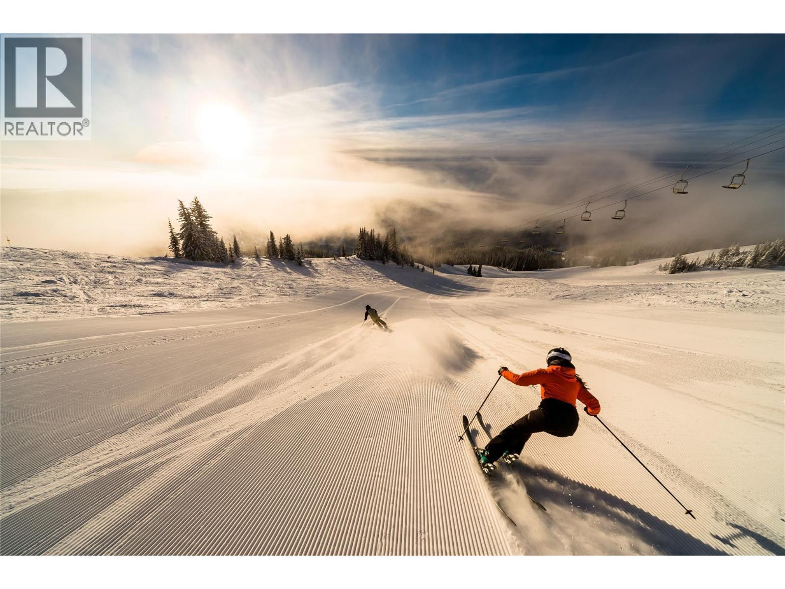 7005 Mcgillivray Lake Drive Unit# 13, Sun Peaks, BC - Outdoor With View