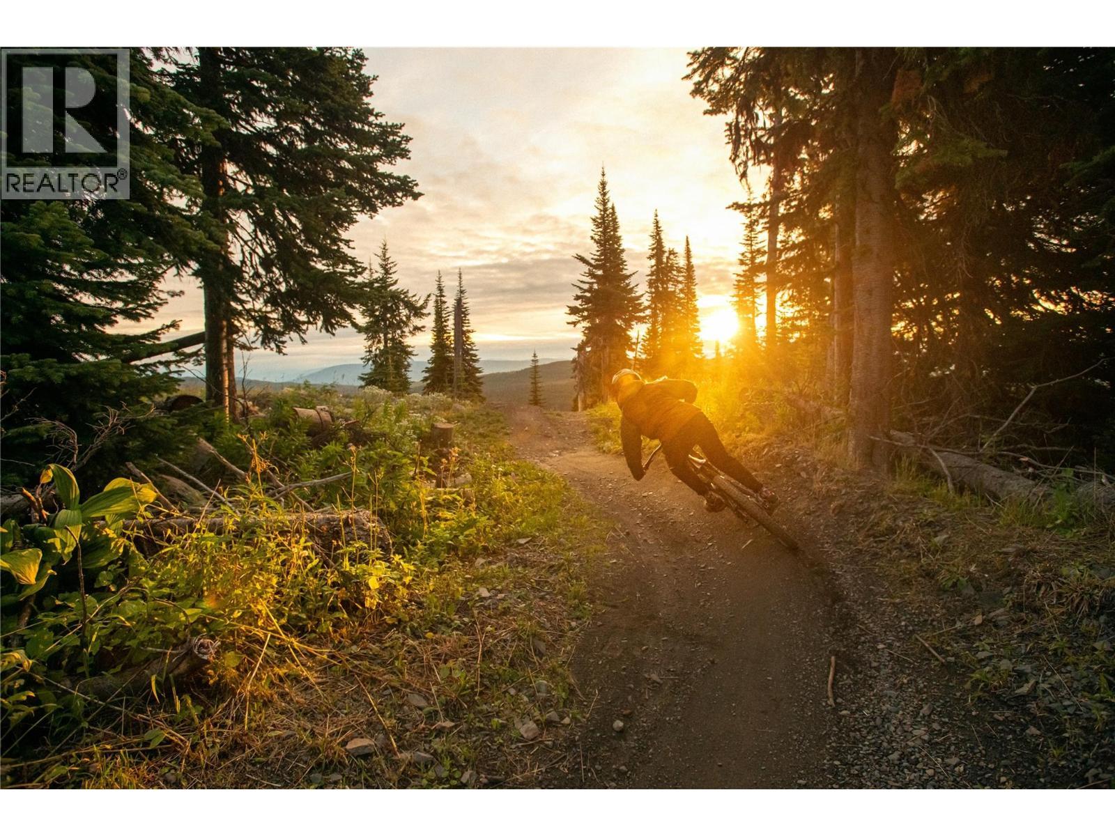 7005 Mcgillivray Lake Drive Unit# 13, Sun Peaks, BC - Outdoor With View