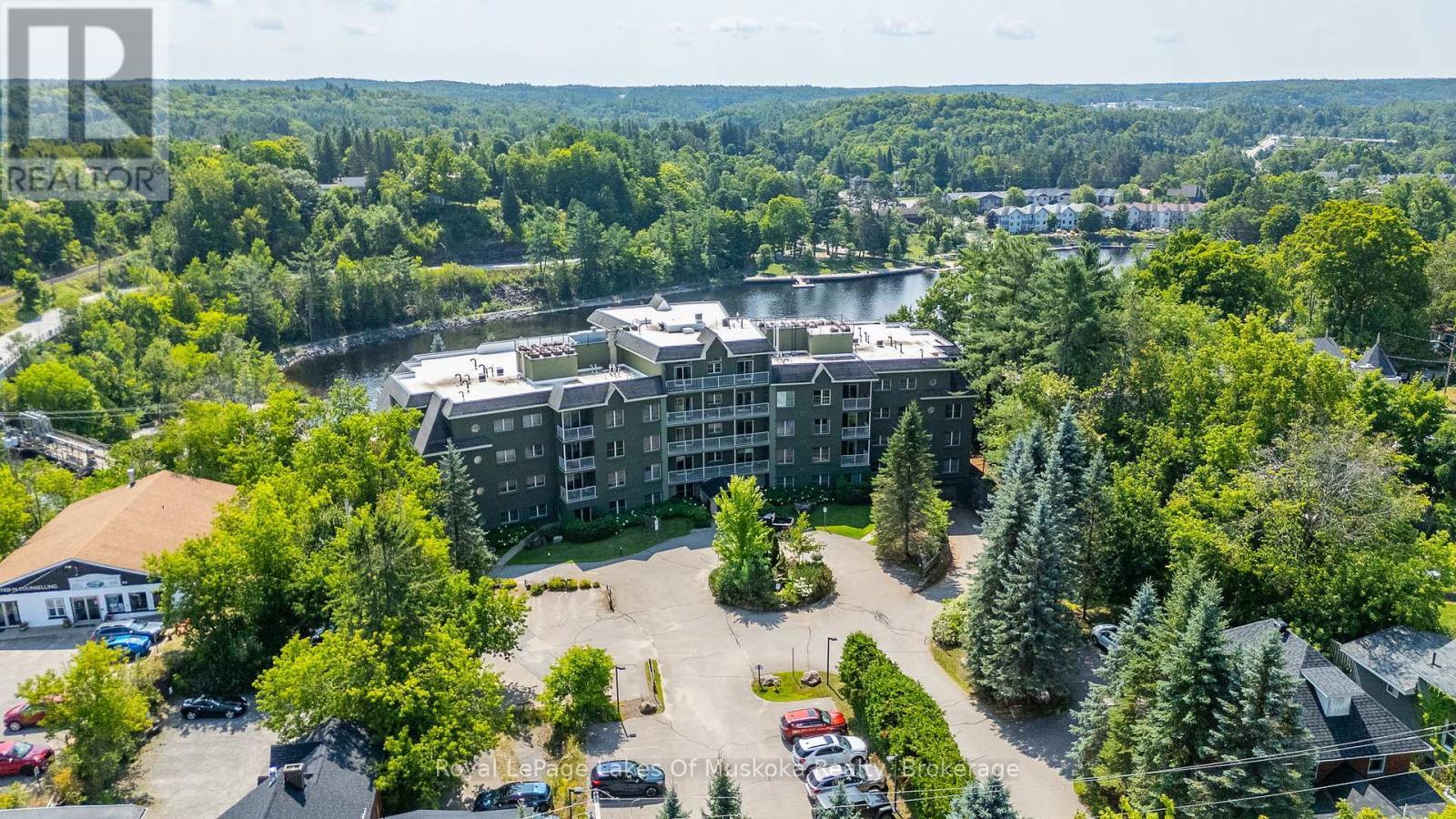 308 - 24 Ontario Street, Bracebridge (Macaulay), ON - Outdoor With View