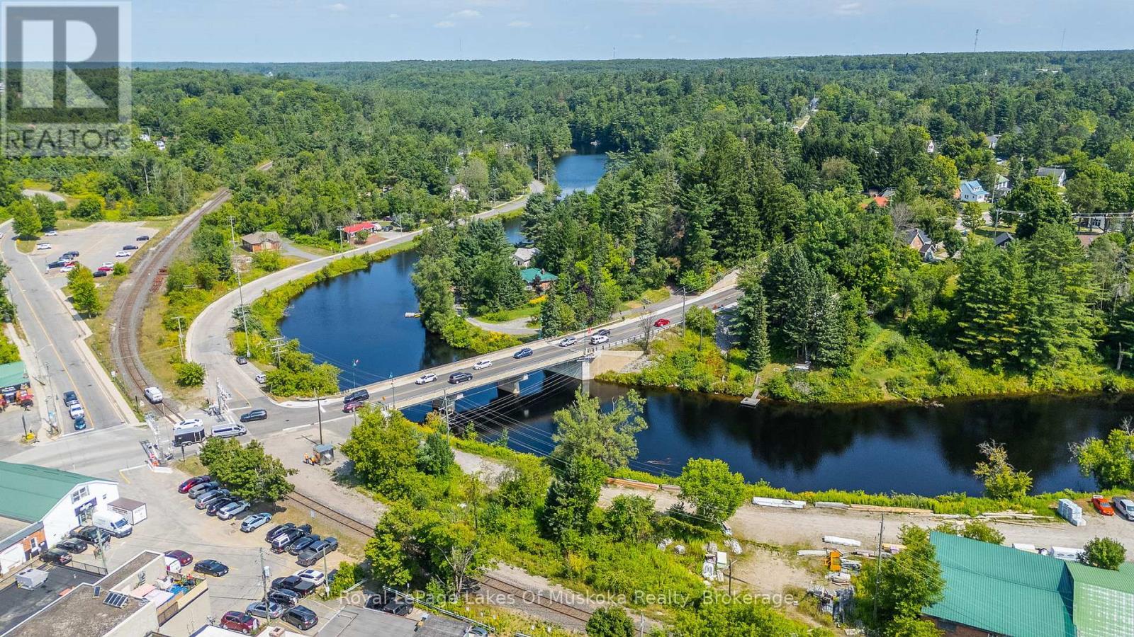 308 - 24 Ontario Street, Bracebridge (Macaulay), ON - Outdoor With Body Of Water With View