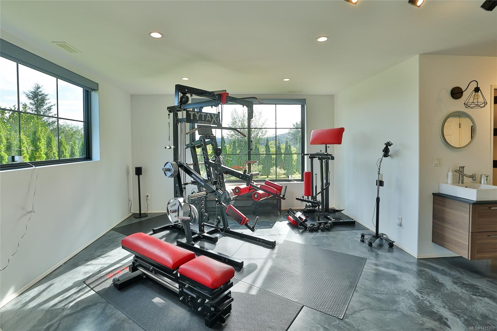 7215 Rupert St, Port Hardy, BC