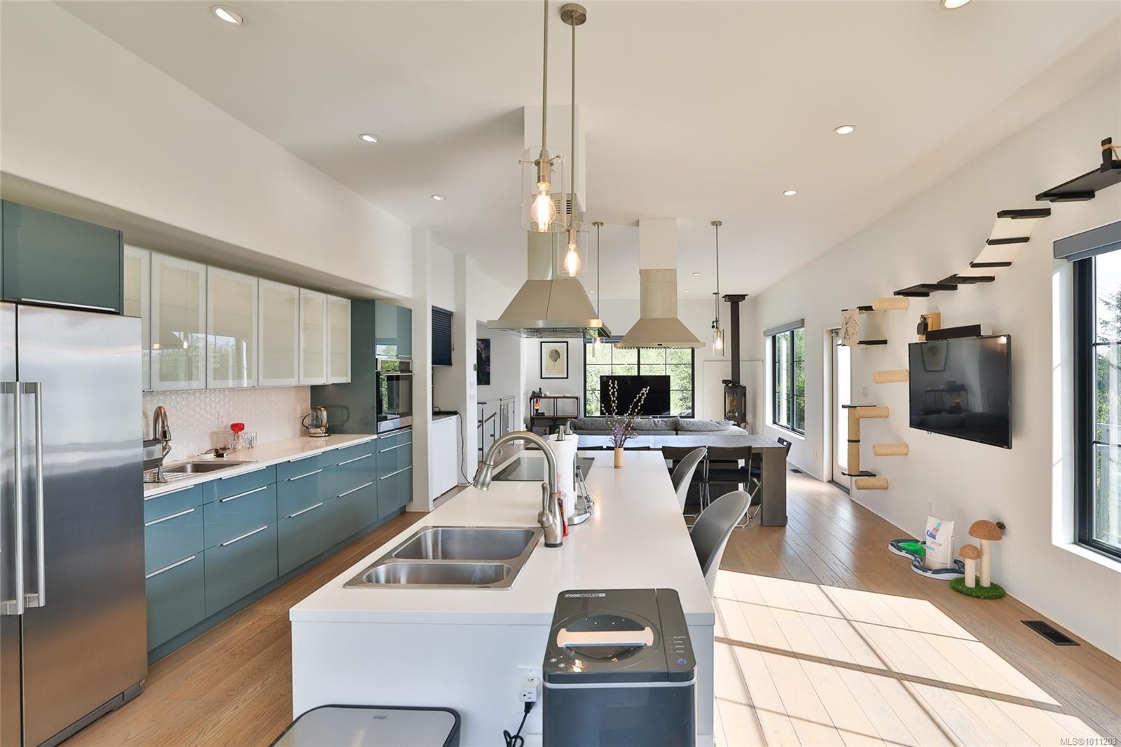 7215 Rupert St, Port Hardy, BC