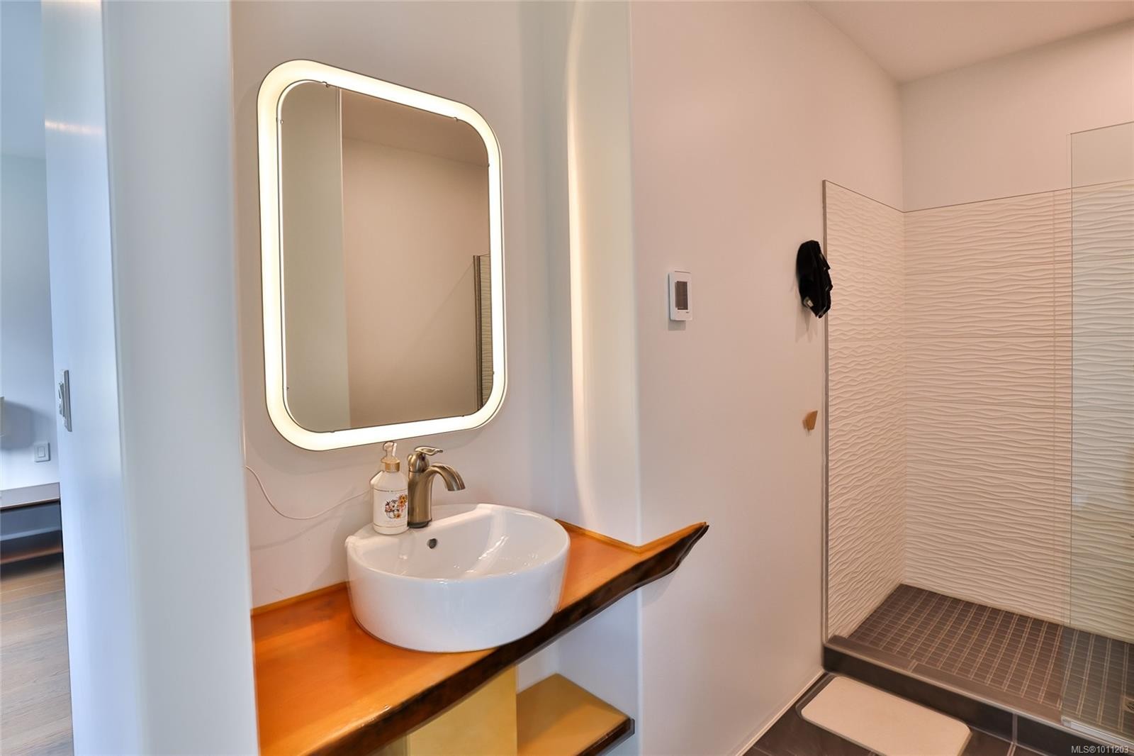 7215 Rupert St, Port Hardy, BC