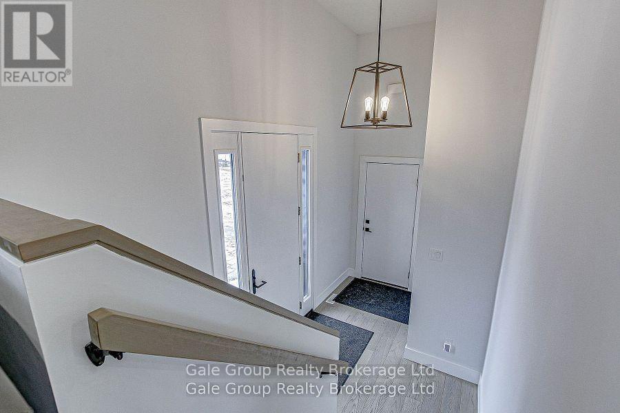 95 Henry Street, Strathroy-Caradoc (Se), ON - Photo Showing Other Room