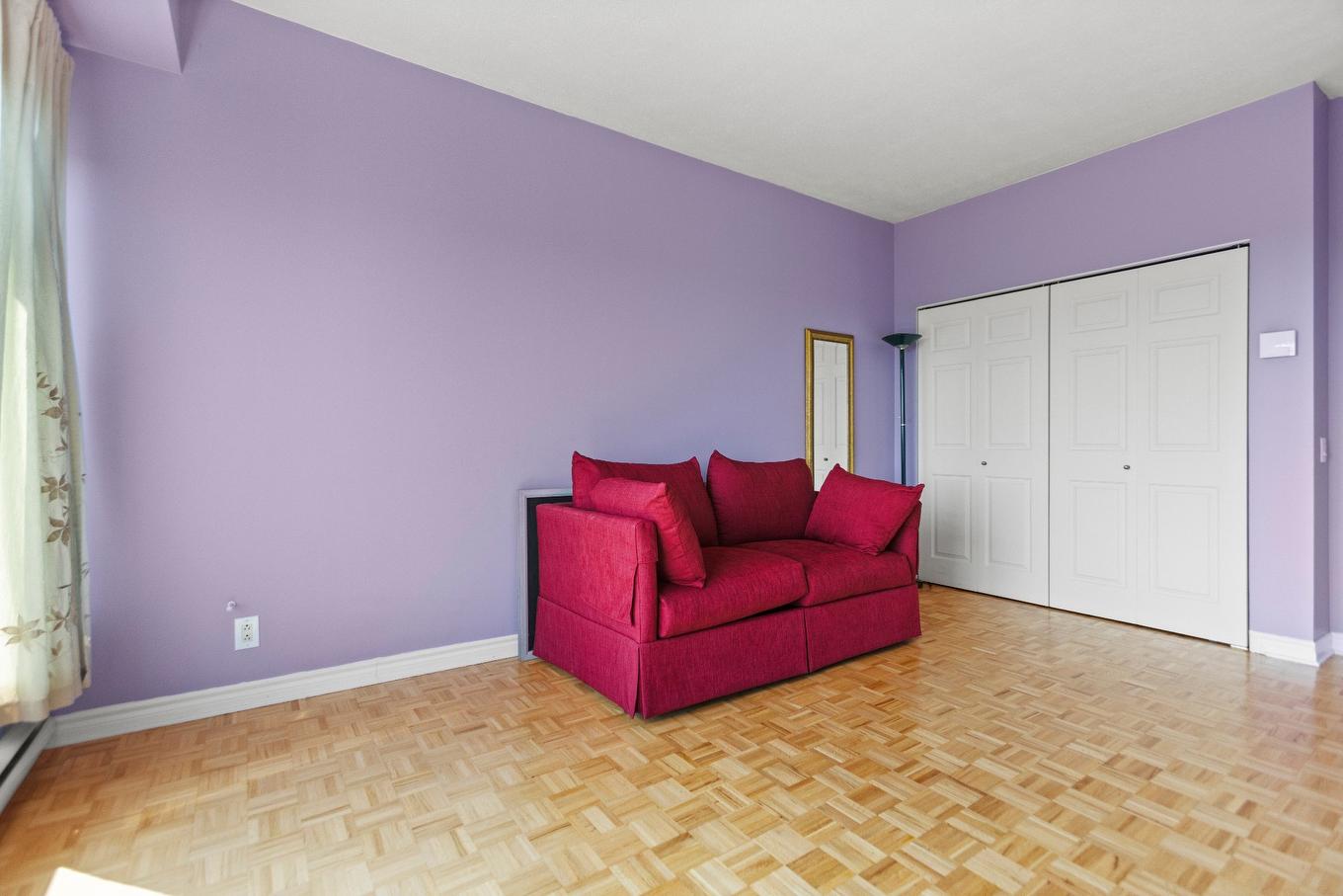 Chambre à coucher - 717-18 Ch. Du Bord-Du-Lac-Lakeshore, Pointe-Claire, QC - Indoor Photo Showing Other Room