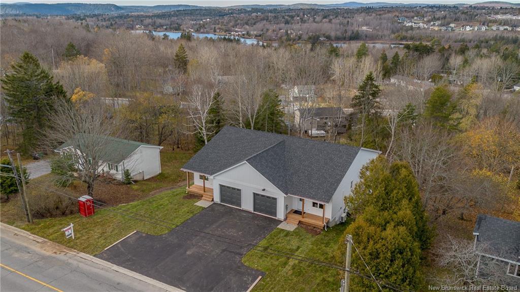 331 Hampton Rd, Quispamsis, NB