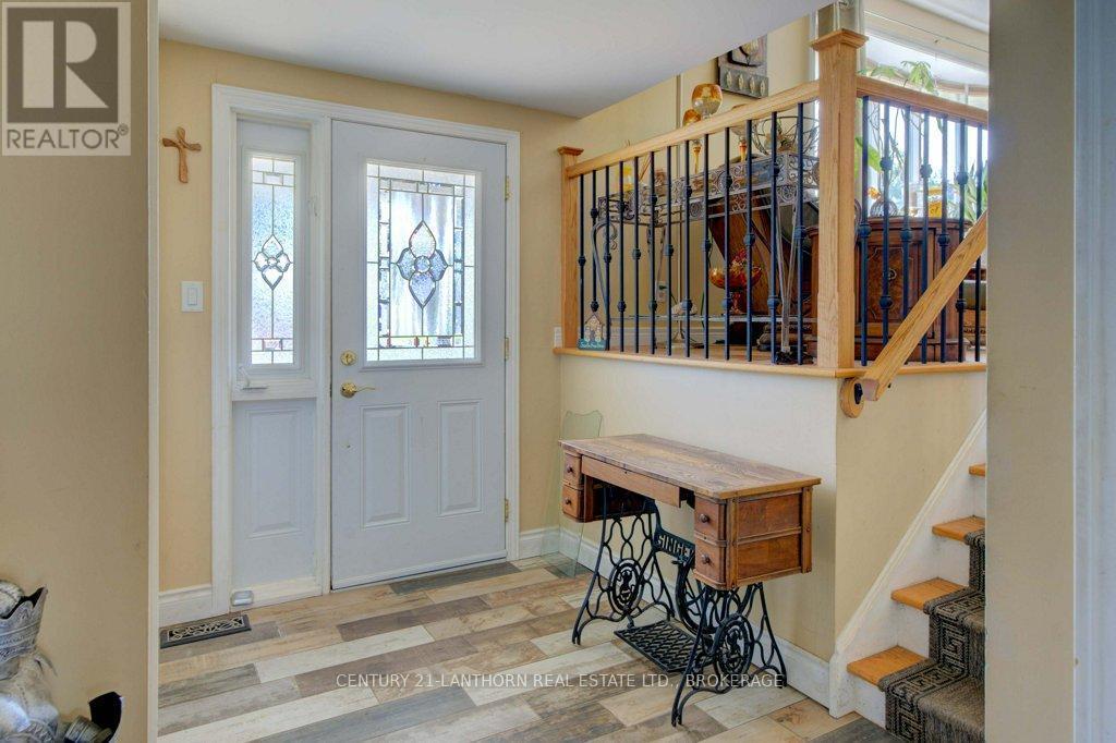 197 King Street, Greater Napanee (Greater Napanee), ON - Indoor Photo Showing Other Room