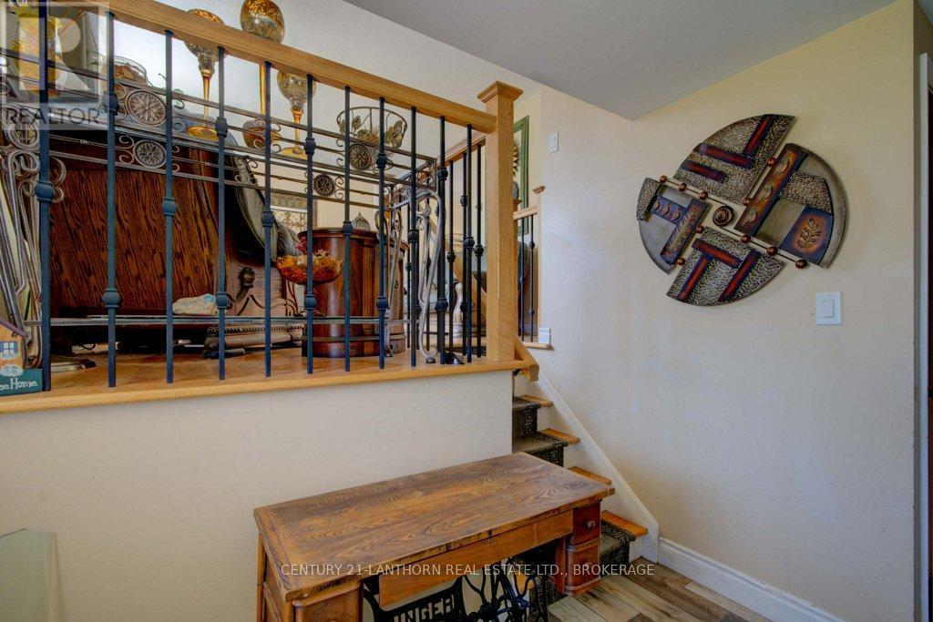 197 King Street, Greater Napanee (Greater Napanee), ON - Indoor Photo Showing Other Room