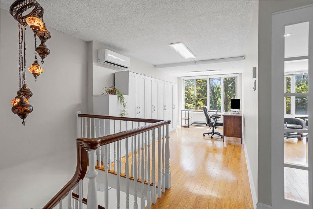 Chambre à coucher - 101-4570 Ch. Des Cageux, Laval (Chomedey), QC - Indoor Photo Showing Other Room