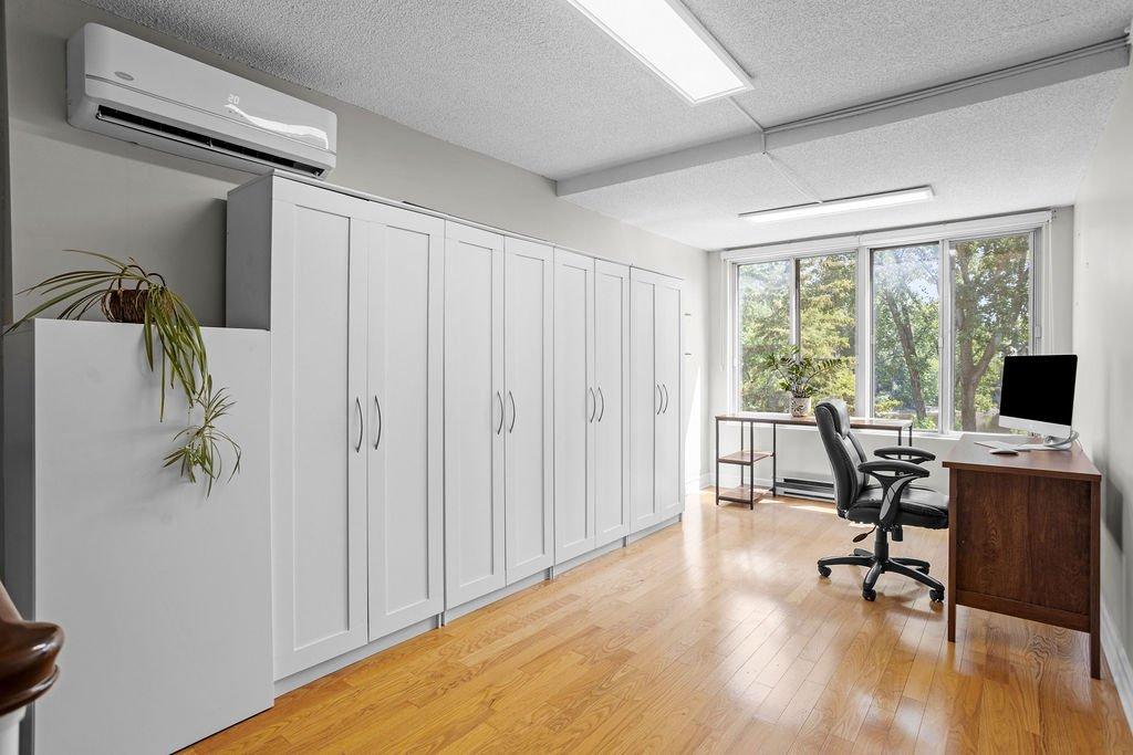 Chambre à coucher - 101-4570 Ch. Des Cageux, Laval (Chomedey), QC - Indoor Photo Showing Office