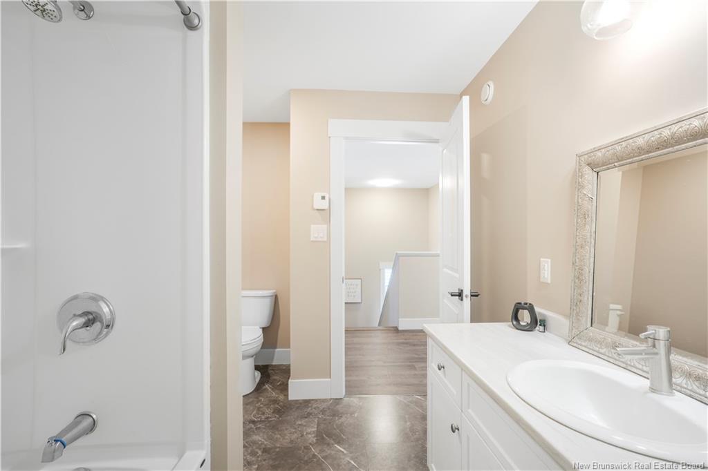 45 Weavers Wy, Fredericton, NB