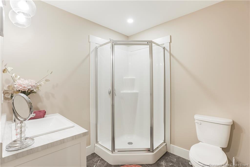 45 Weavers Wy, Fredericton, NB