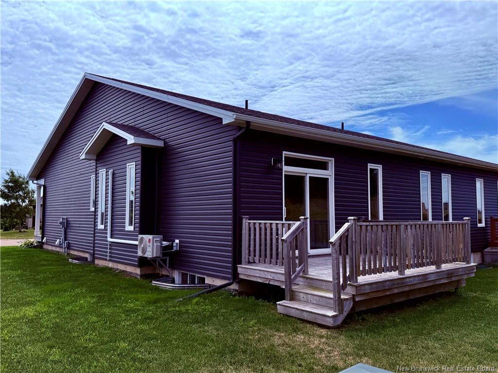 652 Royal Oaks Blvd, Moncton, NB