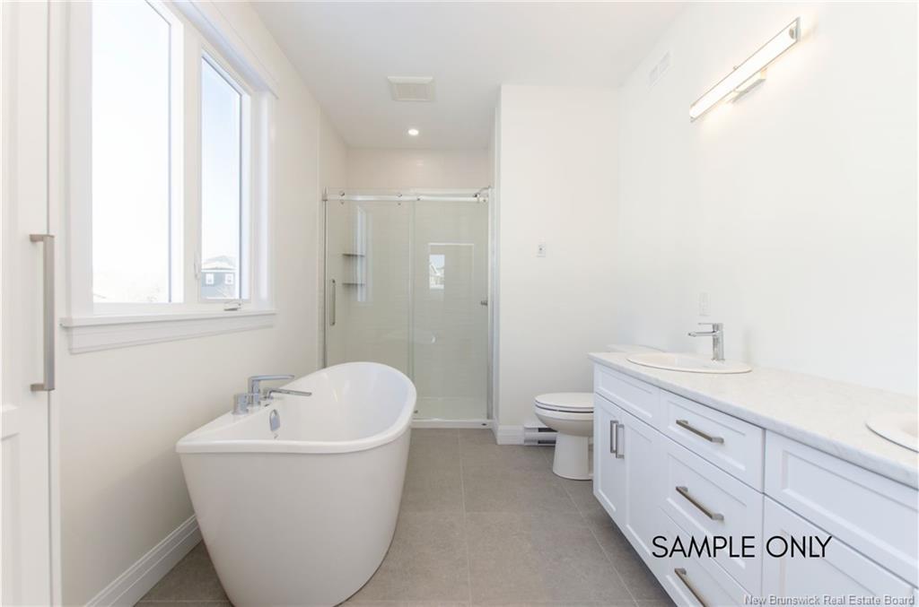 80 Royal Oaks Blvd, Moncton, NB