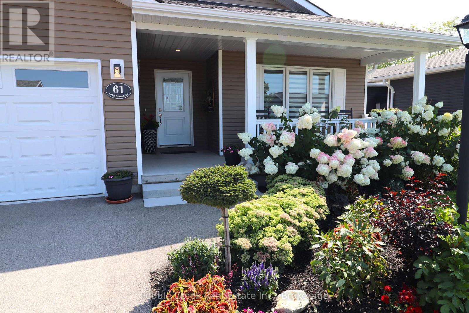 61 Lake Breeze Drive, Ashfield-Colborne-Wawanosh (Colborne), ON - Outdoor With Deck Patio Veranda