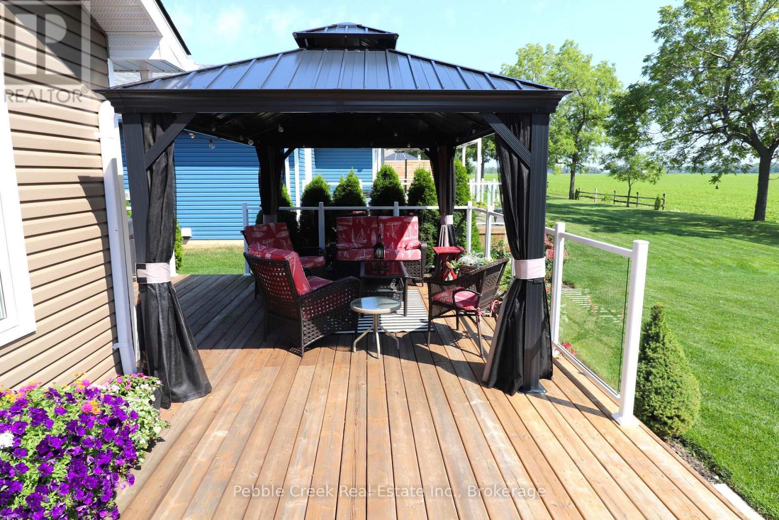 61 Lake Breeze Drive, Ashfield-Colborne-Wawanosh (Colborne), ON - Outdoor With Deck Patio Veranda With Exterior