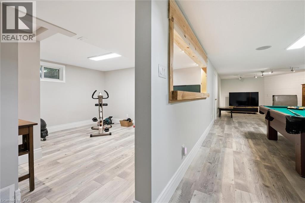 37 Victoria Crescent, Fergus, ON - Indoor