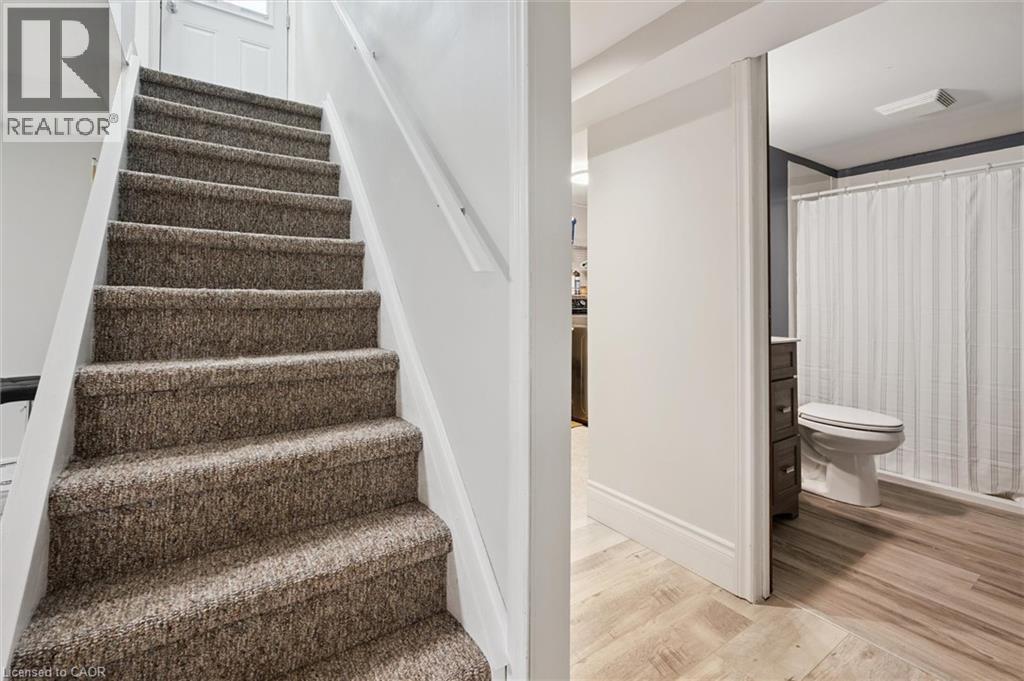 37 Victoria Crescent, Fergus, ON - Indoor Photo Showing Other Room