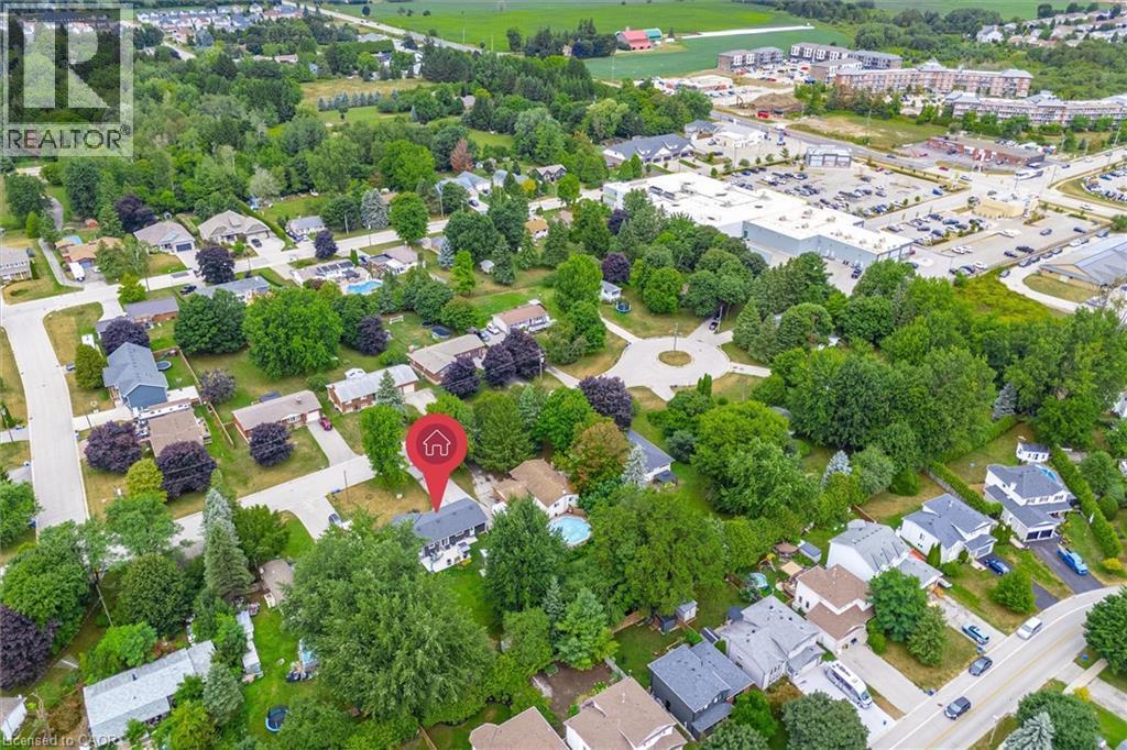 37 Victoria Crescent, Fergus, ON - Outdoor With View