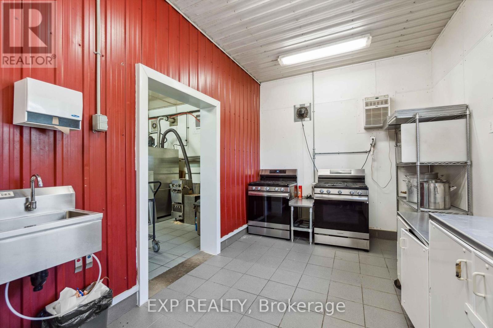 3099 Broadway Street, Brooke-Alvinston (Brooke Alvinston), ON