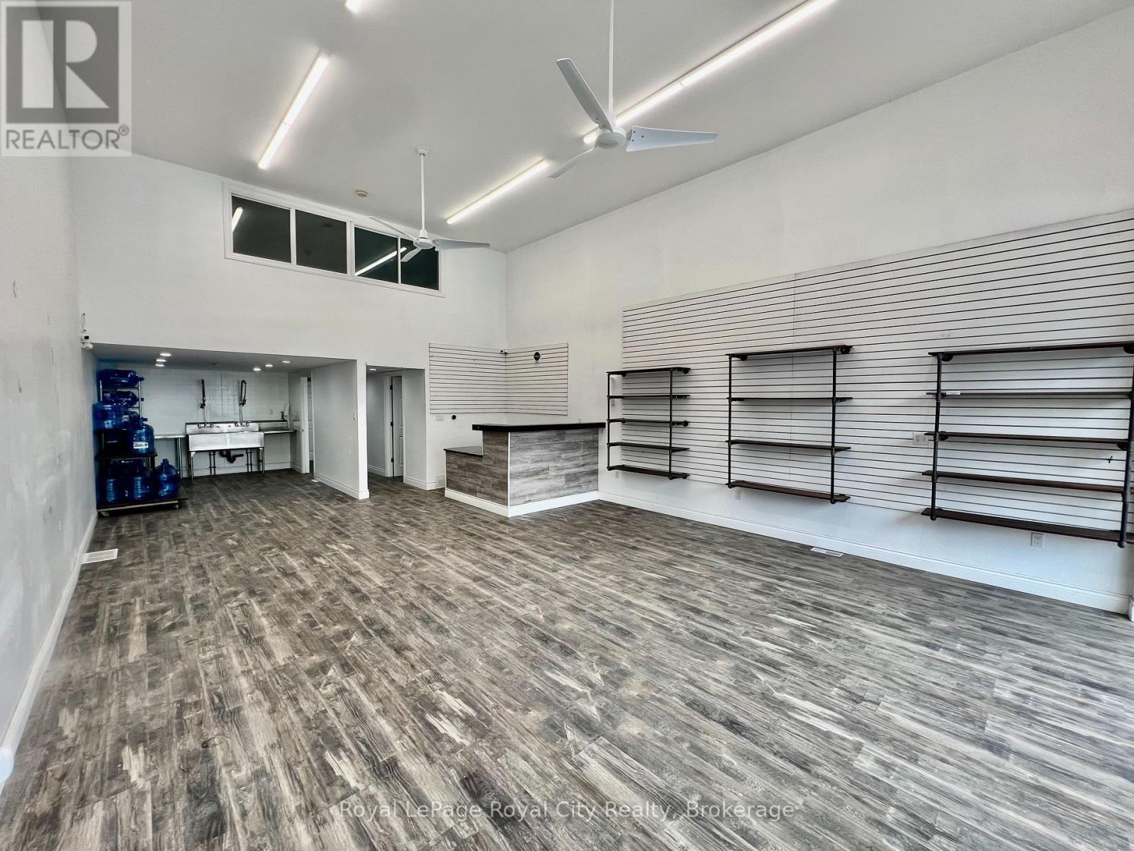 165 St Andrew Street W, Centre Wellington (Fergus), ON